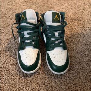 Jordan Kids Sneakers in Green and White
